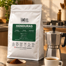 Görseli Galeri görüntüleyiciye yükleyin, Honduras San Marcos – Filtre ve Espresso Kahve – 1 kg paket ile moka pot ve öğütülmüş kahve – Mode On Coffee Co.