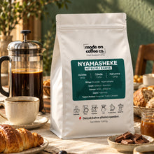Görseli Galeri görüntüleyiciye yükleyin, Nyamasheke Rwanda Nitelikli Filtre Kahve – 1 kg paket ile French press – Mode On Coffee Co.

