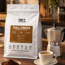 Görseli Galeri görüntüleyiciye yükleyin, Full Crema – Espresso Harmanı – 1 kg paket ile moka pot ve kahve fincanı – Mode On Coffee Co.
